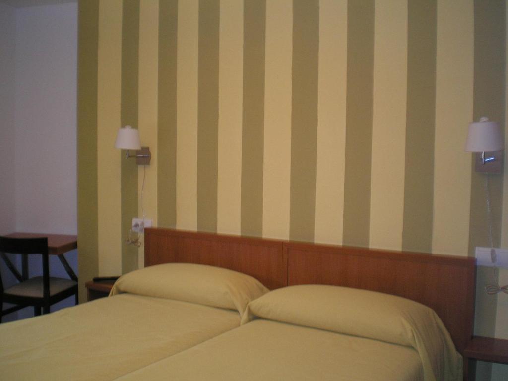 Hotel Rincon De Gala à Soria Chambre photo